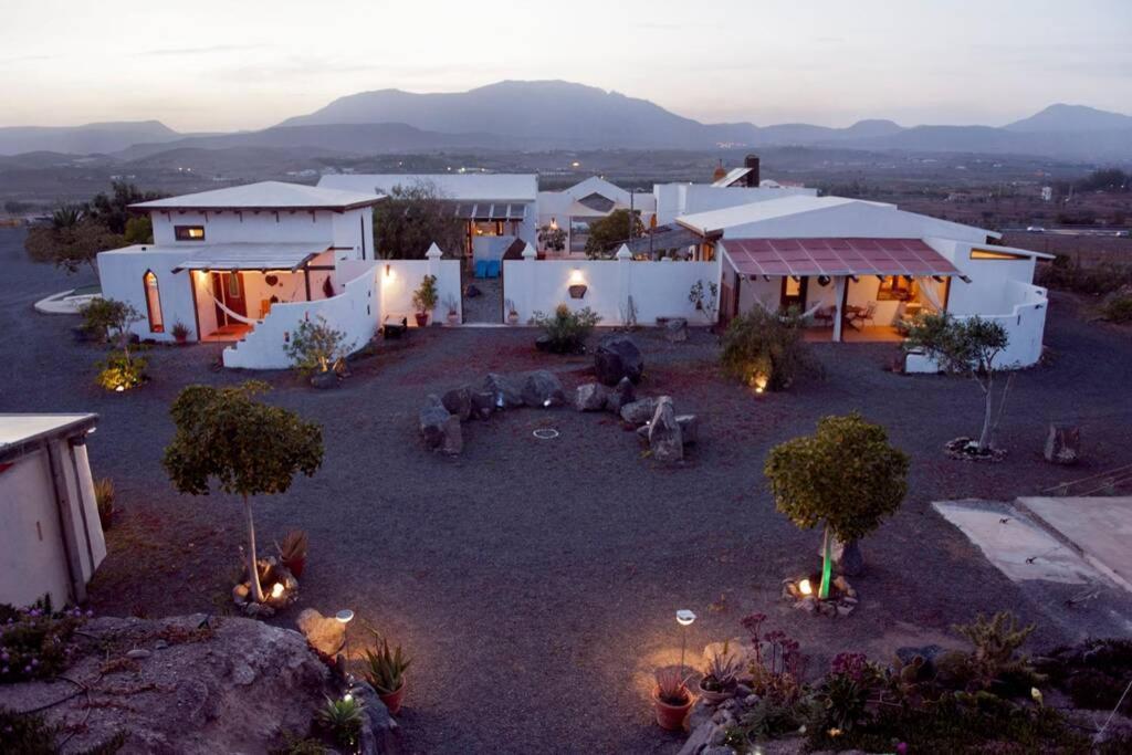 Romantica Fuego - Eco Retreat Finca Artis Tirma Tarajalejo Luaran gambar